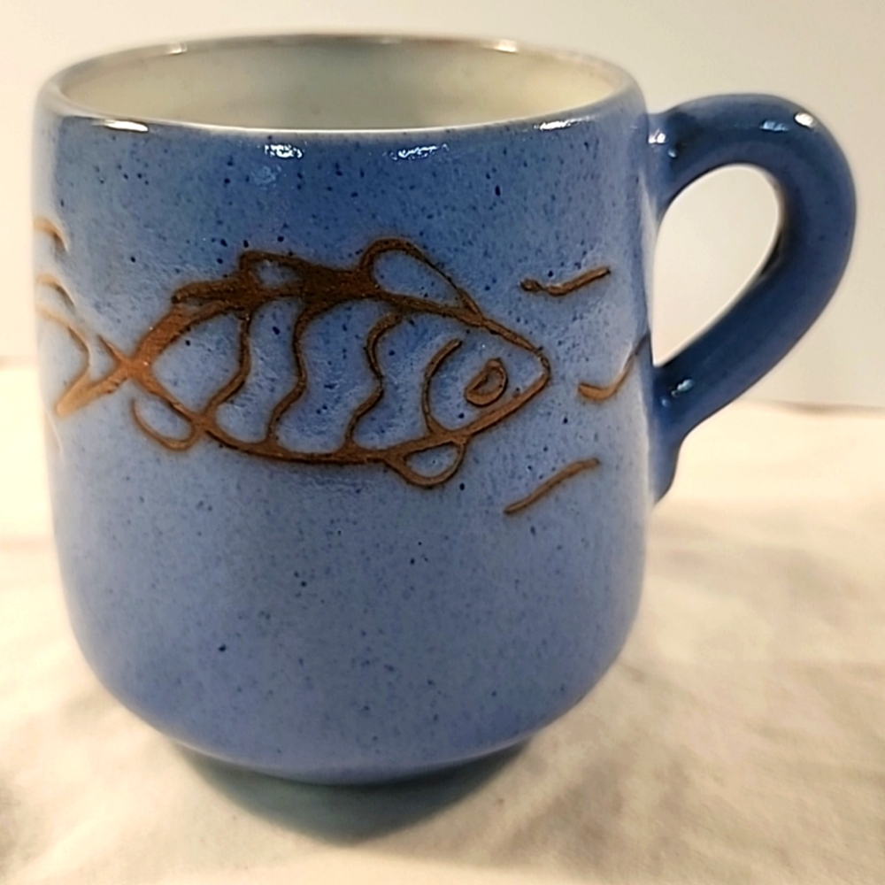 Studio Art Pottery Coffee Mug Tea Cup Blue w/ Carved Fish Signed Hand Thrown